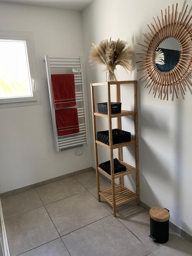 Chambre Avec Salle De Bain Privee Dans Villa Avec Garage Manosque Extérieur photo