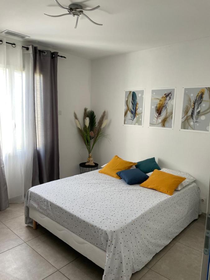 Chambre Avec Salle De Bain Privee Dans Villa Avec Garage Manosque Extérieur photo